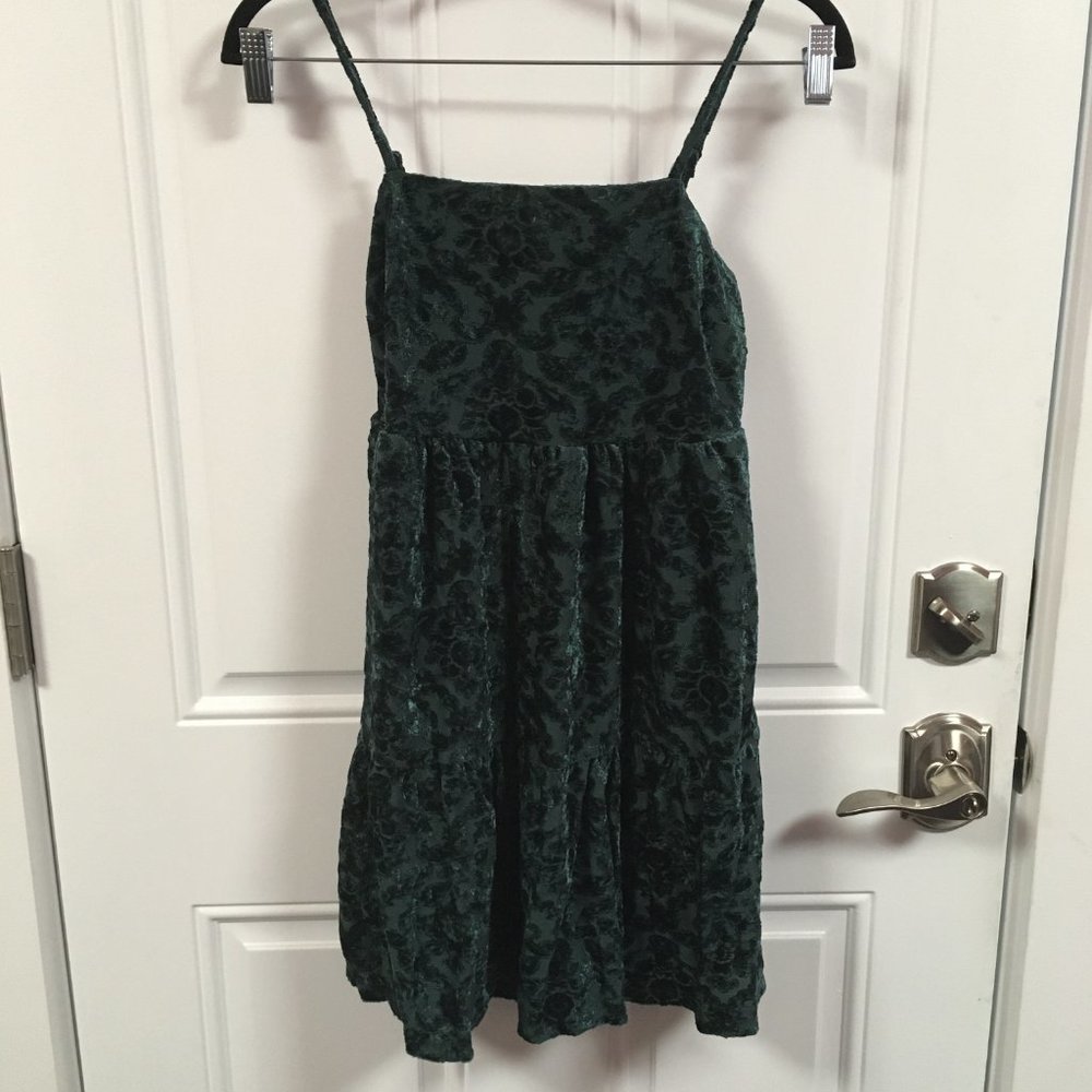 Wild Fable Spaghetti Strap Green Crushed Velvet Mini Dress NWT - Choose Size